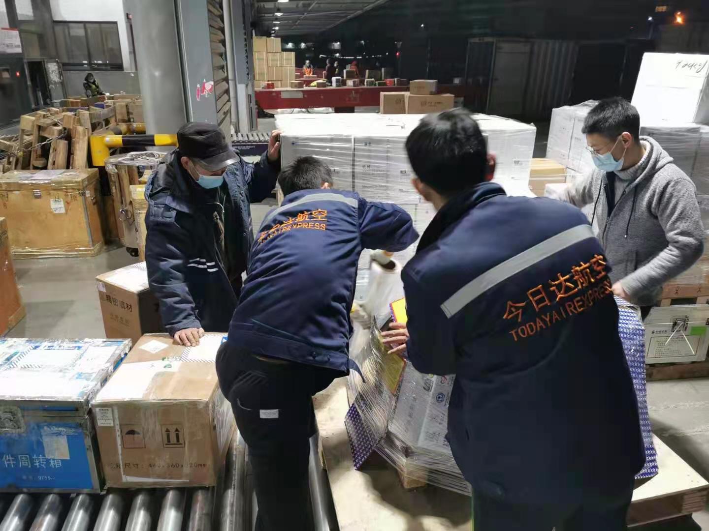 成都航空貨運的發(fā)展